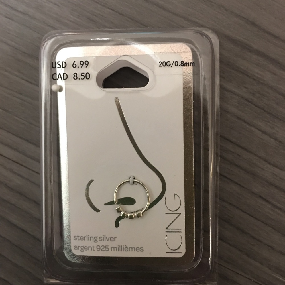 Icing sterling silver nose ring